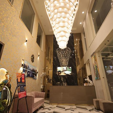 Crown Ceremonies Hotel Faridabad Exterior photo